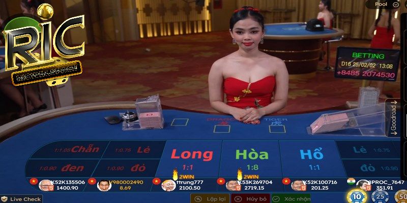 Rồng hổ là sản phẩm cược hấp dẫn trong Live Casino Ricwin